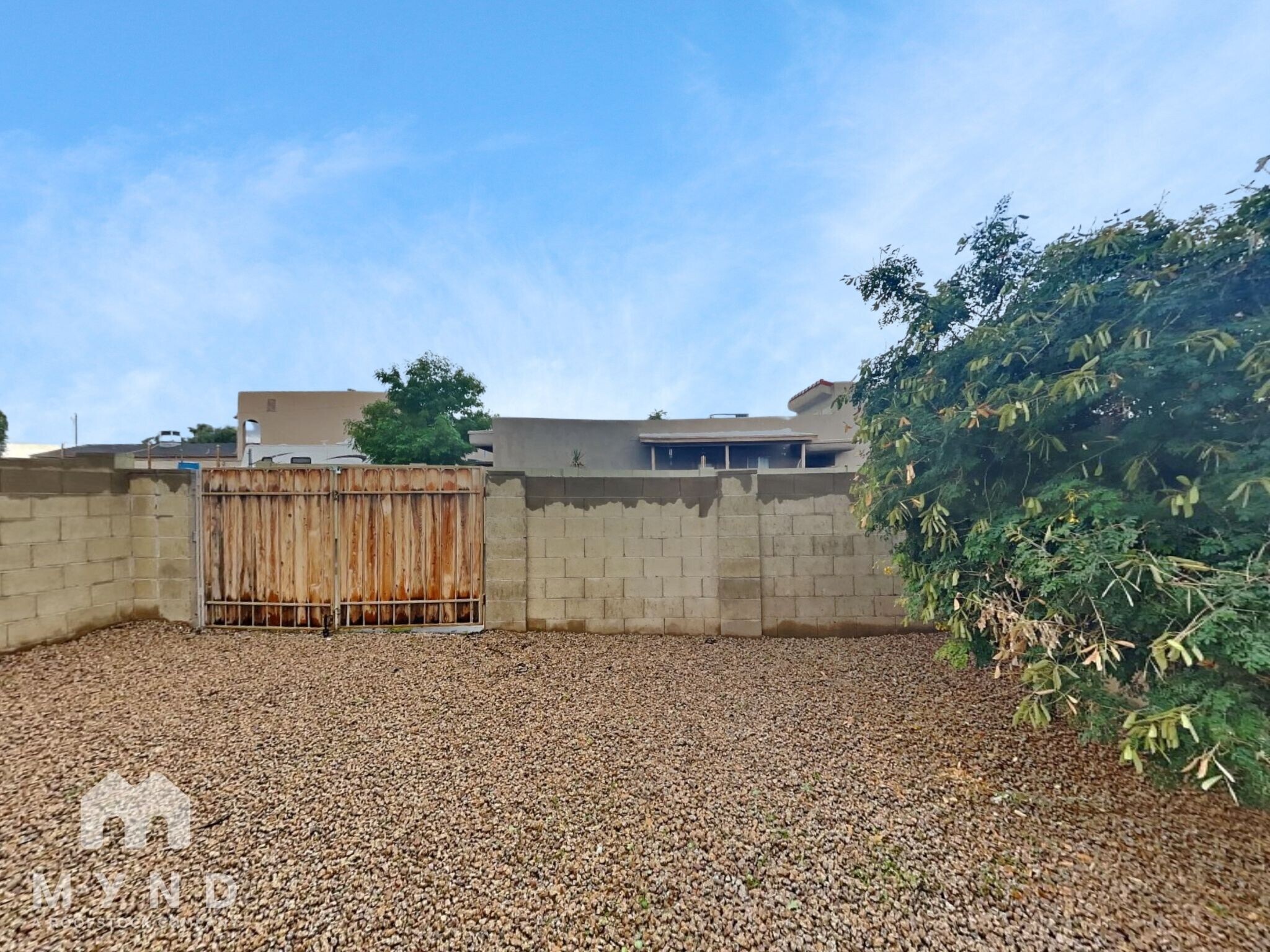 Building Photo - 5945 E Nance St