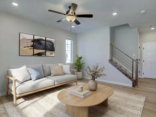 Building Photo - 8800 Hugo Dr