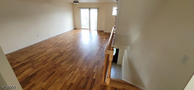 Building Photo - 50 Race St