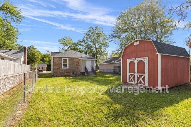 Building Photo - 660 Chestnut St