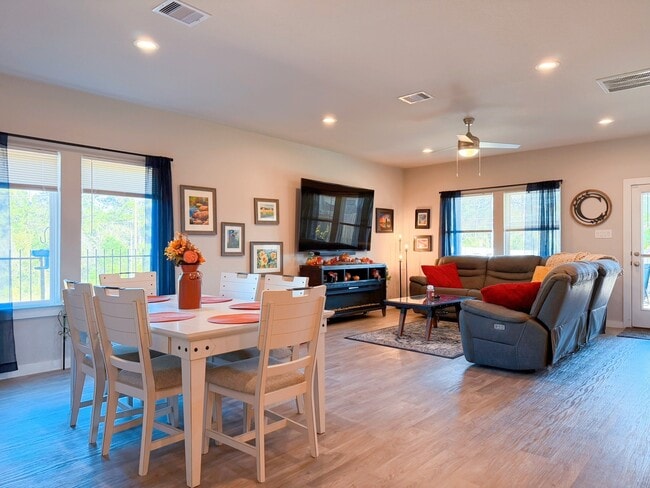 Building Photo - 14003 Moose Creek Ln