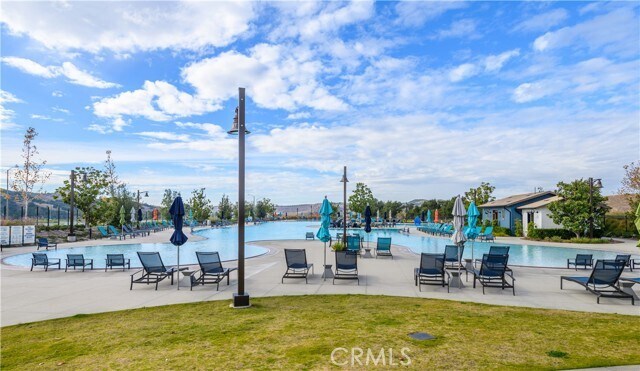 Building Photo - 295 Autumn Wy