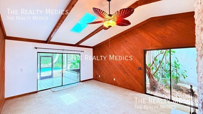 Building Photo - 909 Gazell Trail