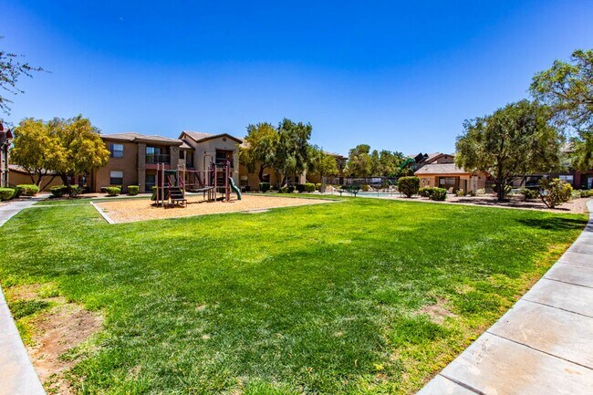 Building Photo - 3 Bed, 2 Bath -Gated- South West Las Vegas