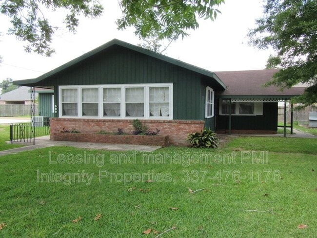 Primary Photo - 509 N Cunningham St
