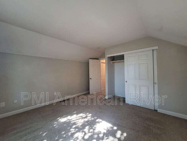 Building Photo - 8924 Sutters Gold Dr