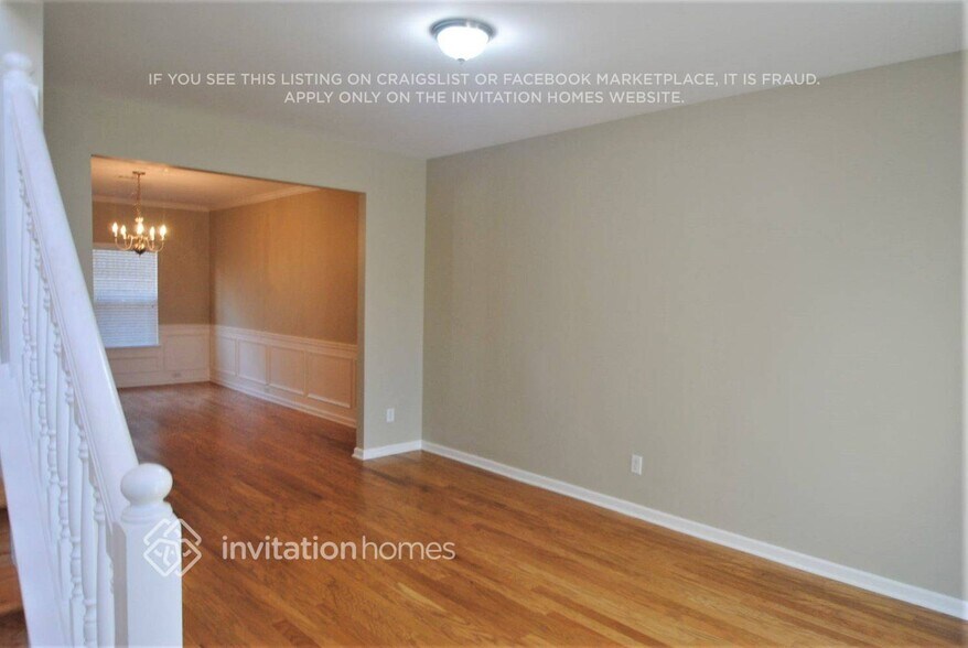 Building Photo - 434 Farmwood Way
