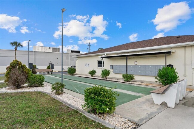 Building Photo - 1531 Placida Rd