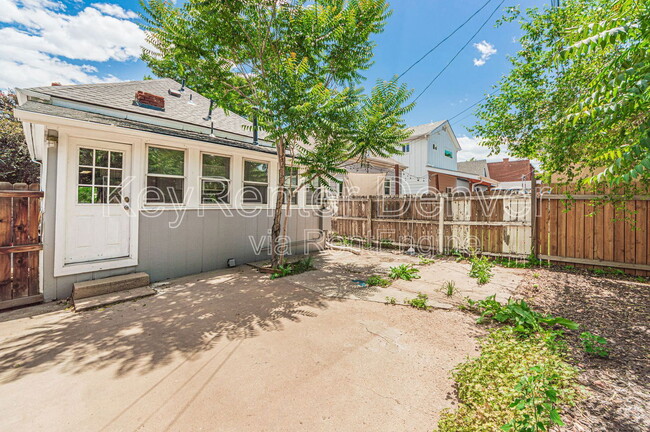 Building Photo - 3783 Franklin St