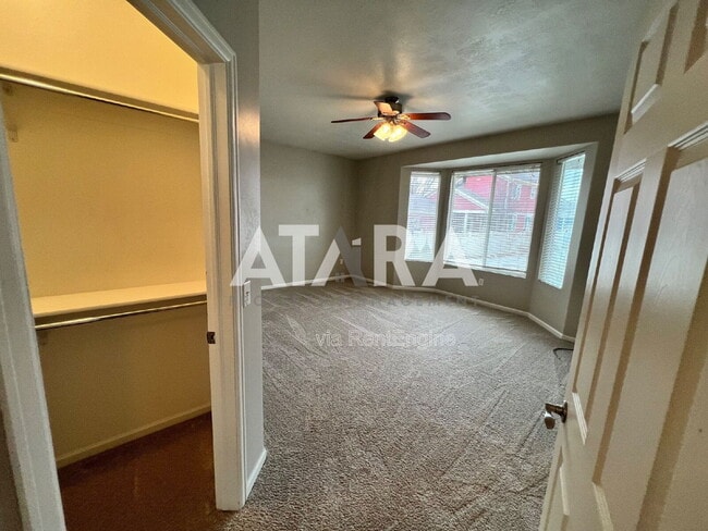 Building Photo - 11458 Harvest Crest Way