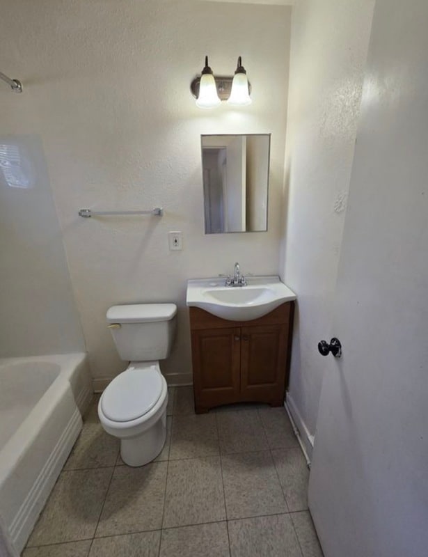 Building Photo - 663 Pegram St