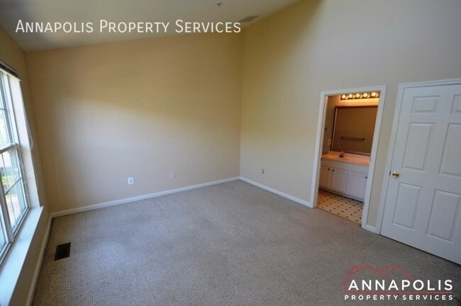 Building Photo - 66 Harbour Heights Dr