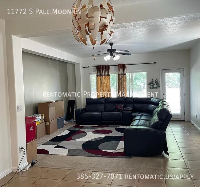 Building Photo - 11772 Pale Moon Ln