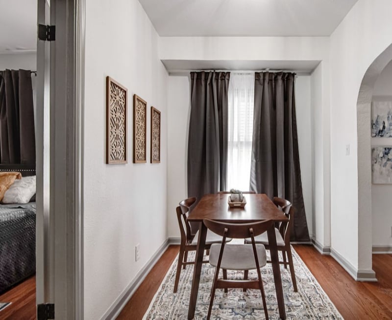 Building Photo - 1420 College Ave