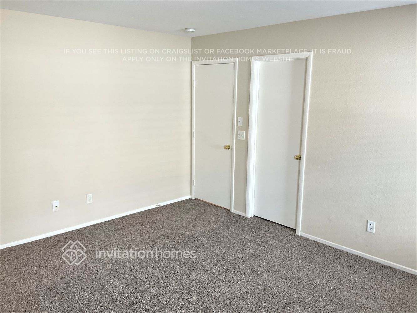 Building Photo - 9548 Glen Iris St