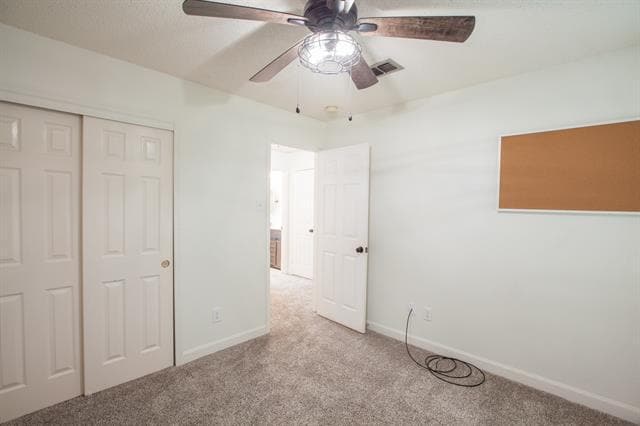 Building Photo - 8204 Tavaros Dr