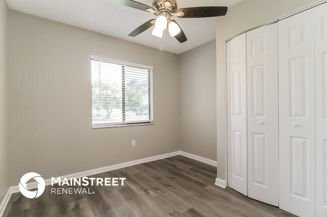 Building Photo - 810 Amidon St