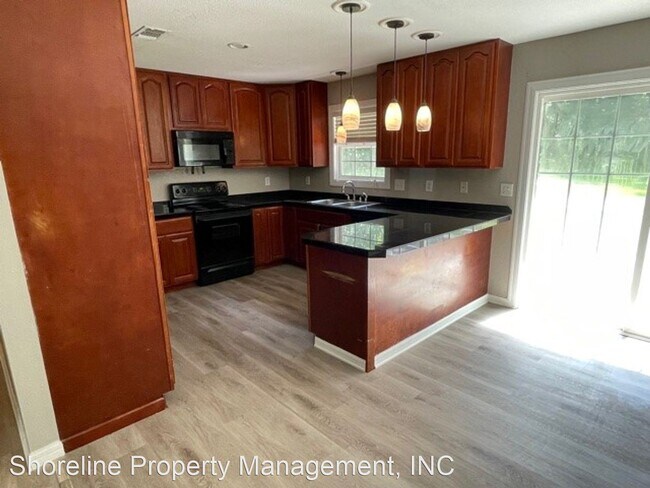 Building Photo - 4 br, 2.5 bath House - 6608 Lancaster Blvd.