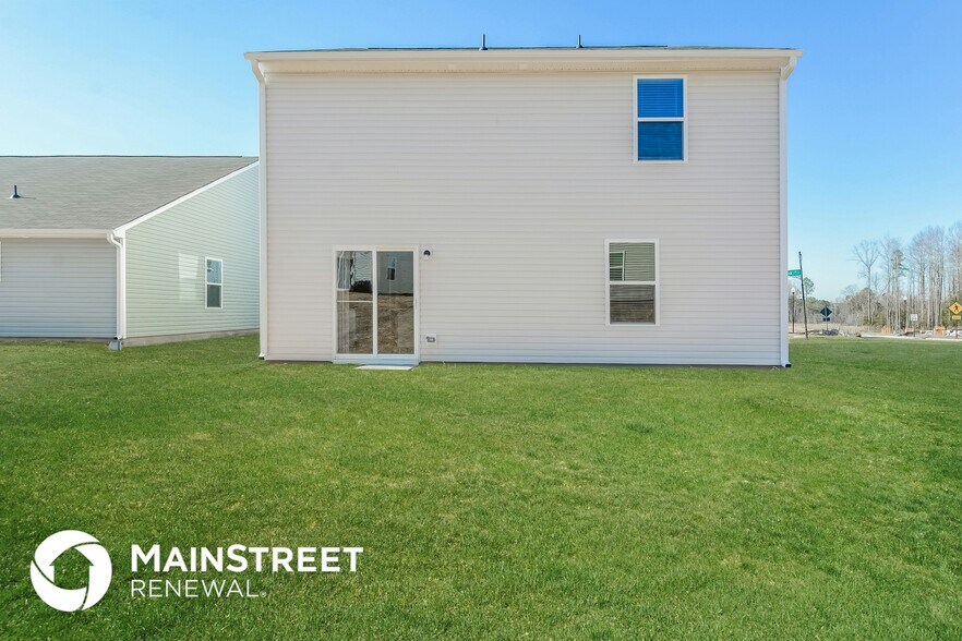 Building Photo - 444 Brisk Dr