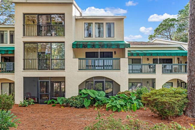 Building Photo - 208 Southlake Ct