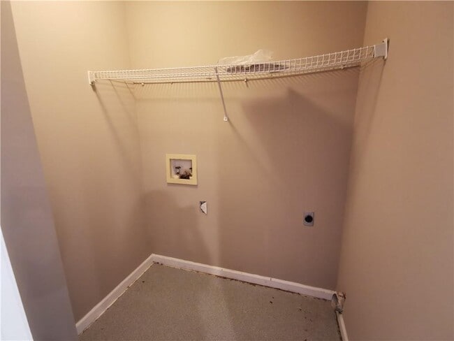 Building Photo - 2411 Magnolia Springs Ct