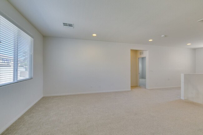 Building Photo - 12056 La Palmera Ave
