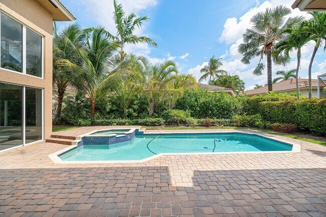 Building Photo - 6641 Conch Ct