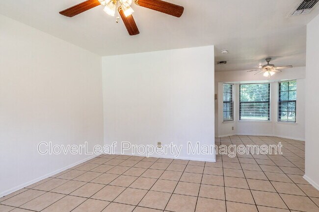 Building Photo - 7319 Deep Spring Dr