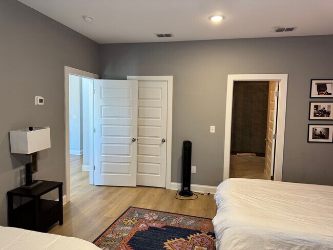 Building Photo - Great 3BR Home in the Heart of Nashville