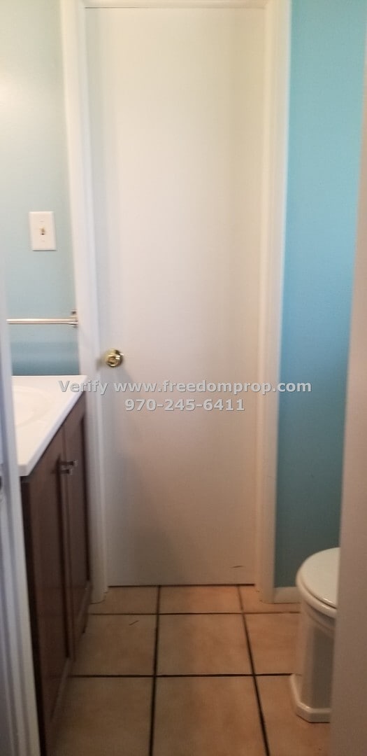 Building Photo - 3 Bedroom 1.5 Bath Near VA Includes Yard Care