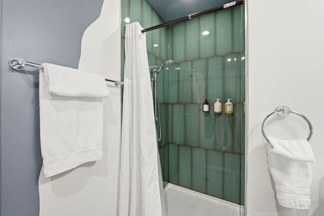 Building Photo - 417 S Dearborn St