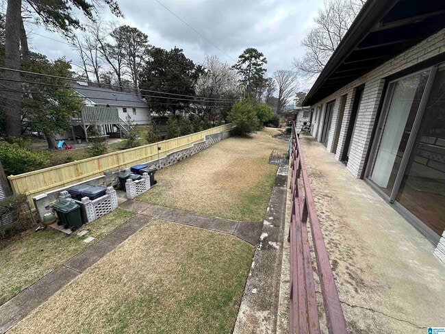 Building Photo - 1834 MONTCLAIR LANE C