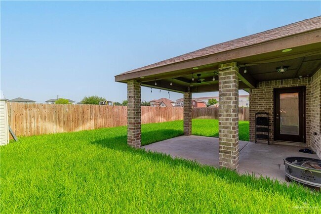 Building Photo - 3405 Toffee Ln