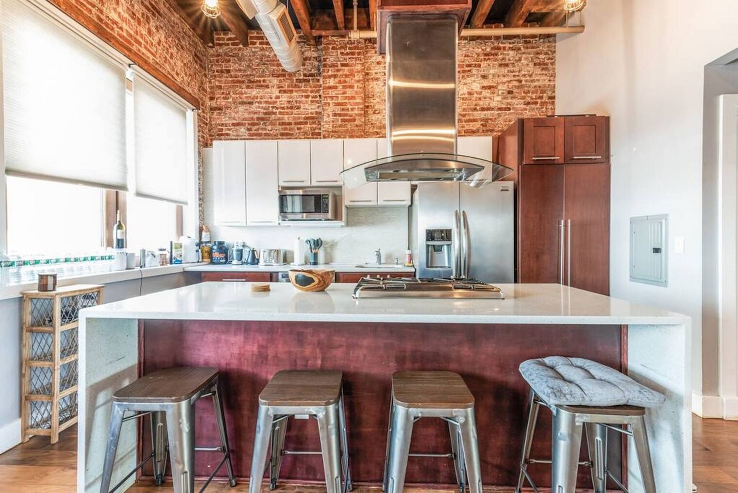 Building Photo - 621 14th St