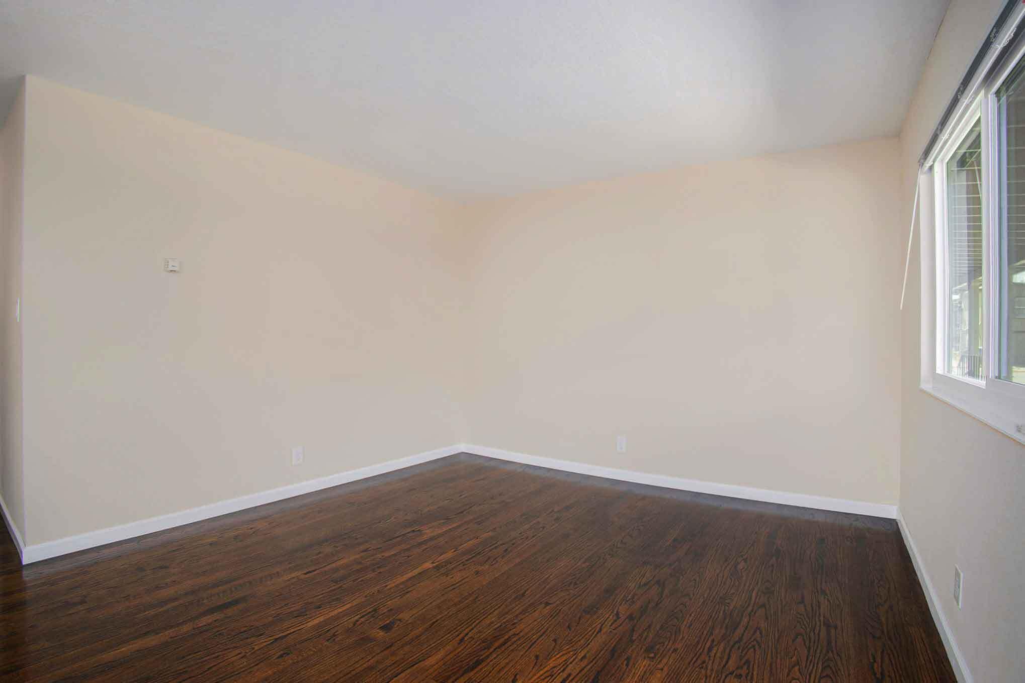 Building Photo - 1709 Pacific Ave