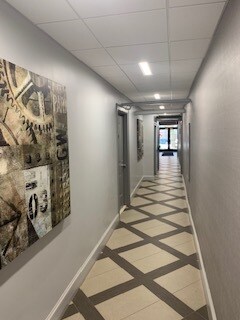 Building Photo - Lincoln Arms Apartments