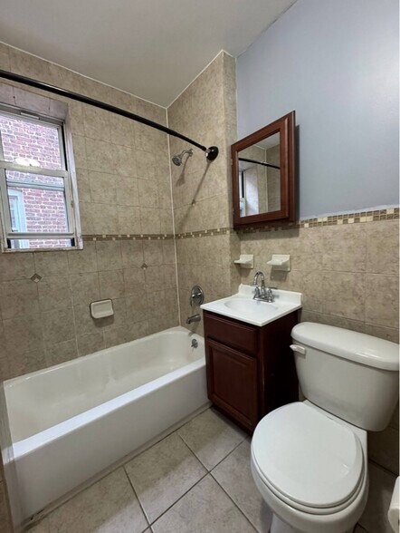 Building Photo - 729 Avenue A