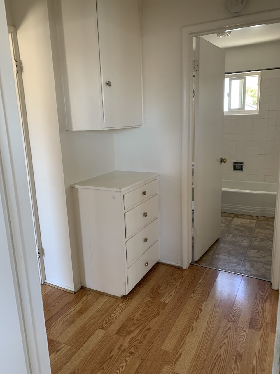 Building Photo - 115 N D St