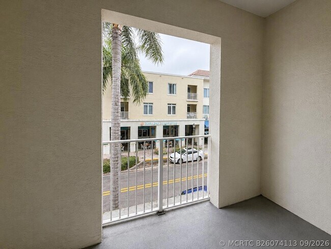 Building Photo - 1200 Town Center Dr