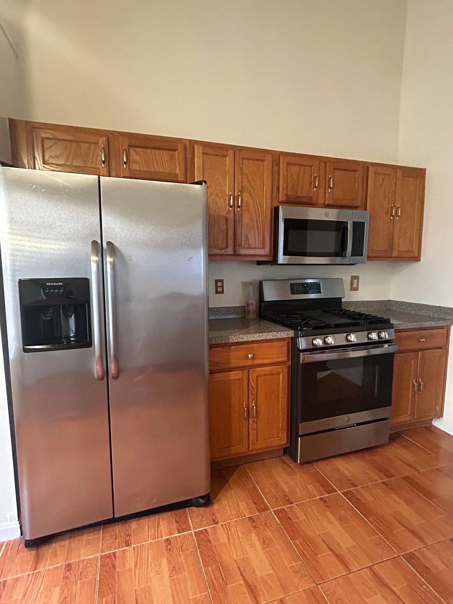 Kitchen Amenties - 65 Waters Edge Way