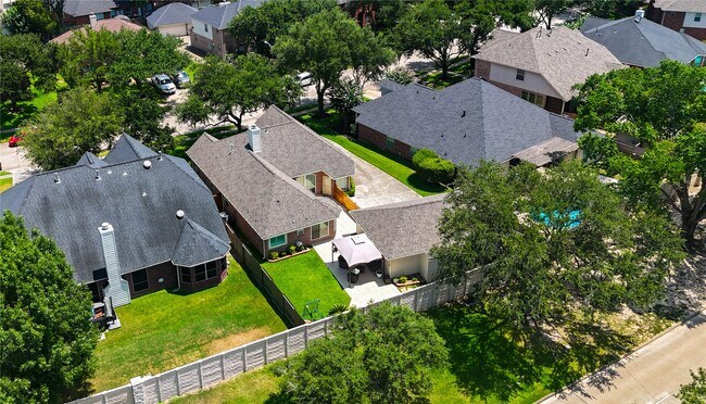 Building Photo - 14323 Rosehill Estates Ln