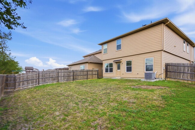 Building Photo - 12013 Waterford Run Way