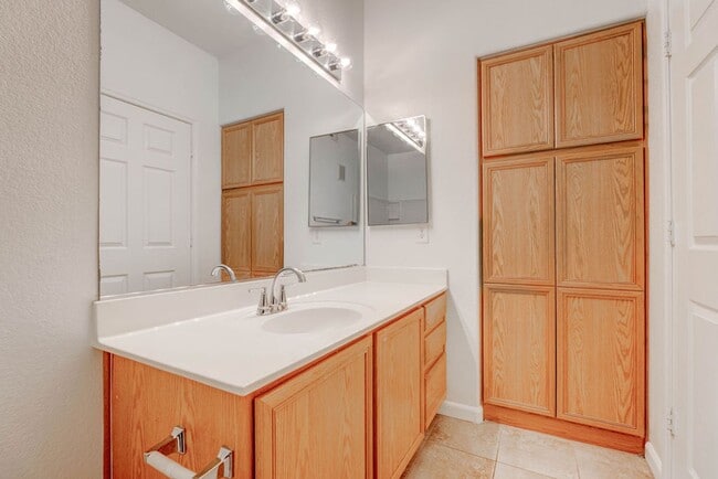 Building Photo - 4655 Gold Dust Ave
