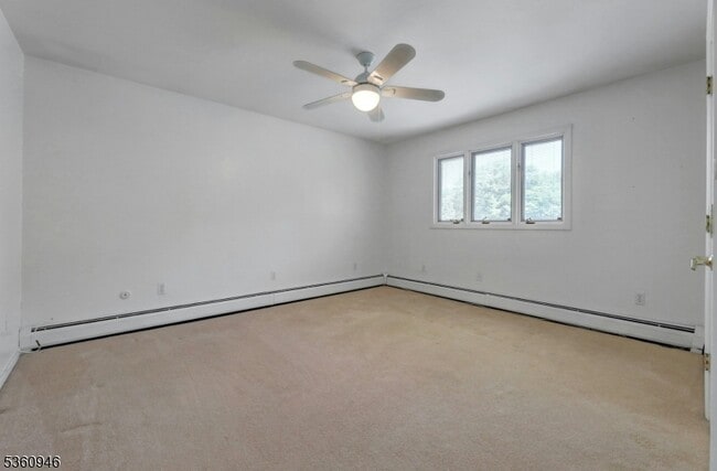 Building Photo - 178 Haverhill Ave