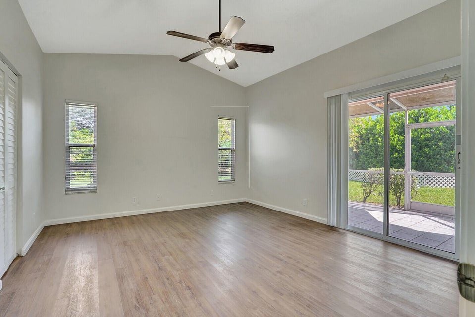 Building Photo - 1022 Island Manor Dr