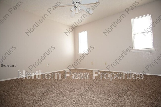 Building Photo - 1587 Bengal Dr