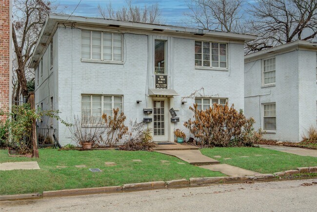 Building Photo - 1828 W Main St