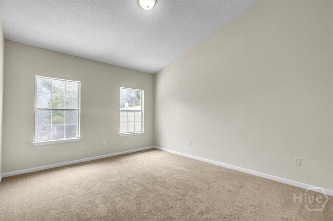 Building Photo - 56 Stonelake Cir