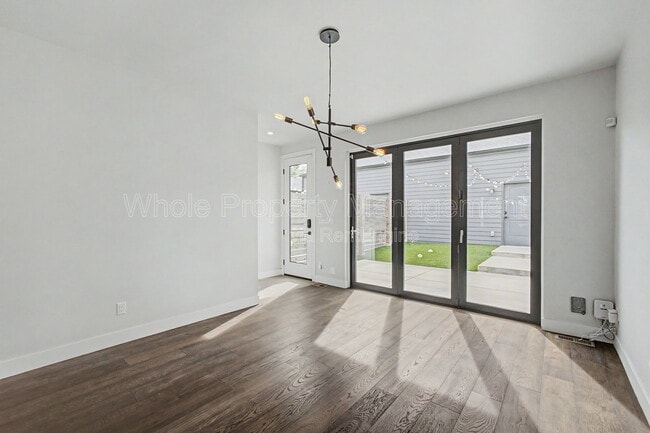 Building Photo - 4339 Kalamath St