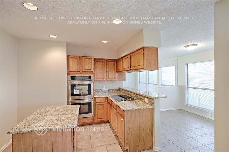 Building Photo - 4147 Cedar Dr